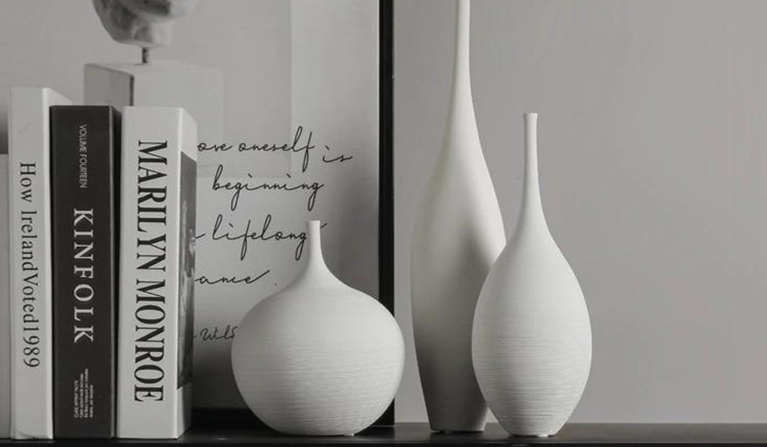 Tiny Porcelain Idea- Minimalist Vase Simple Style