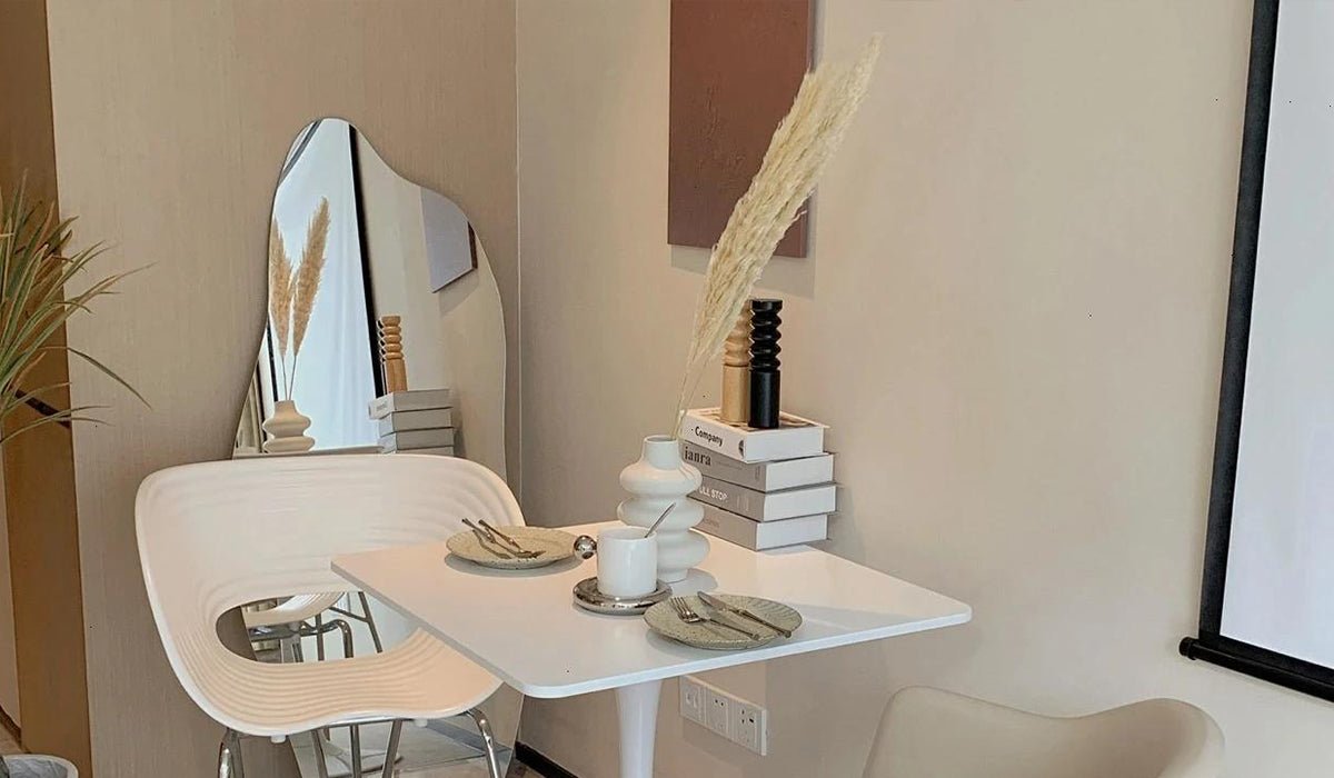 Tiny Porcelain Ideas 04: Small Dining Table Decoration Ideas - Tiny Porcelain