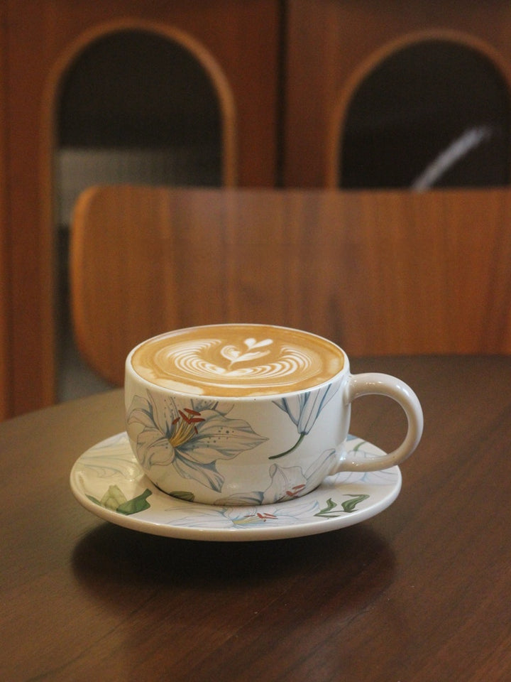 Exquisite Lily Wild ceramic cup & saucer with delicate lily motif – advanced pottery mug in round / petals design