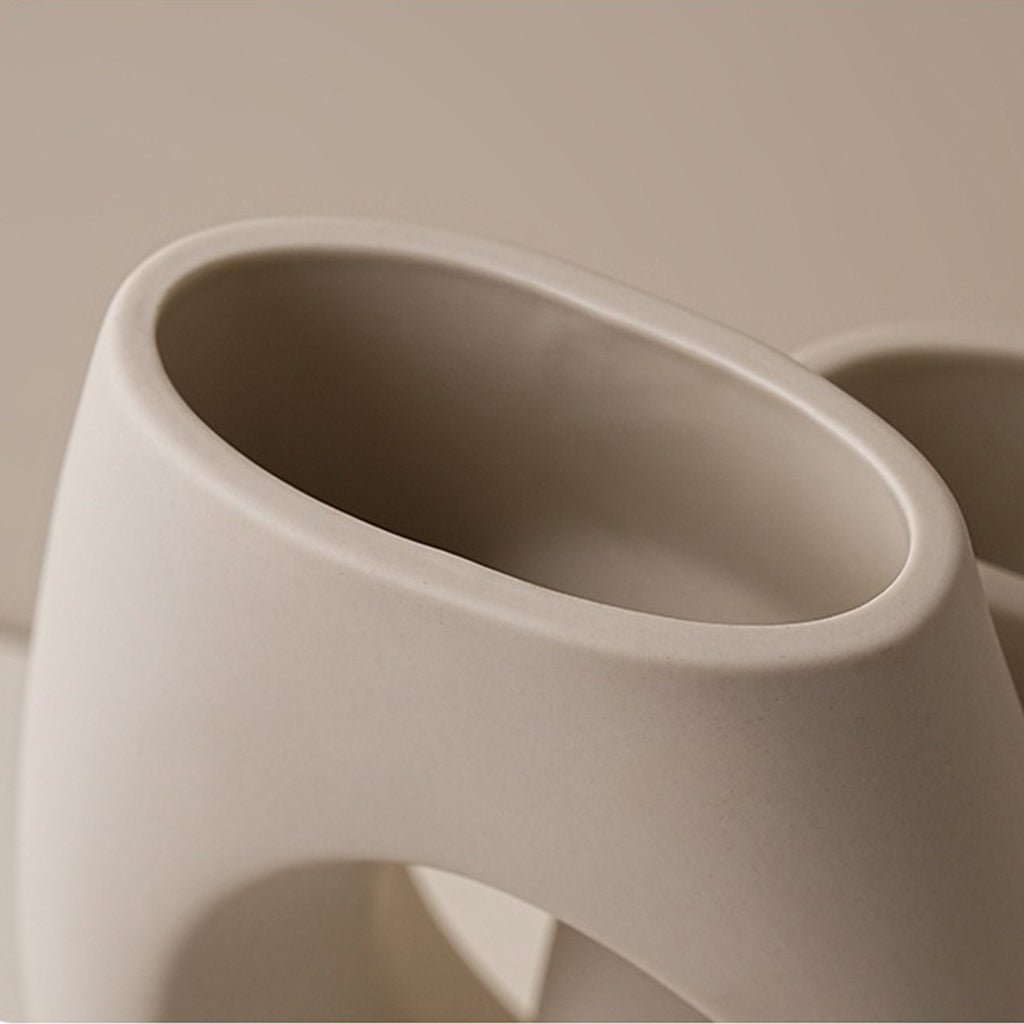 Abstract Loop Ceramic Vase – Modern Minimalist Sculpture Design - Tiny Porcelain