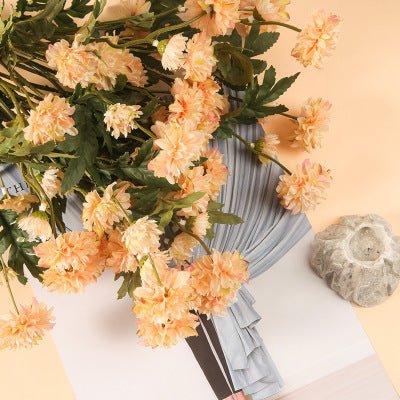 Artificial Daisy Bouquet – Lifelike Home Décor Flowers - Tiny Porcelain