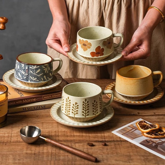Flower-patterned retro ceramic coffee cup and saucer set – 300ml gentle vintage style mug in assorted soft colors