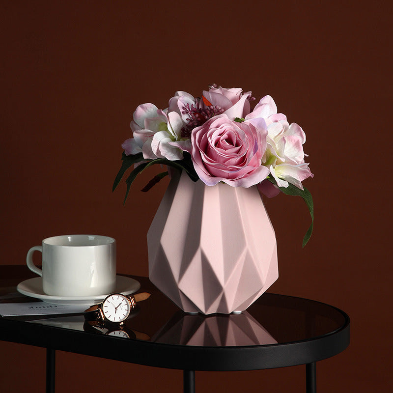 Edges Corners Shape Ceramic Vase Macaron Color Table Accessory Home Decor