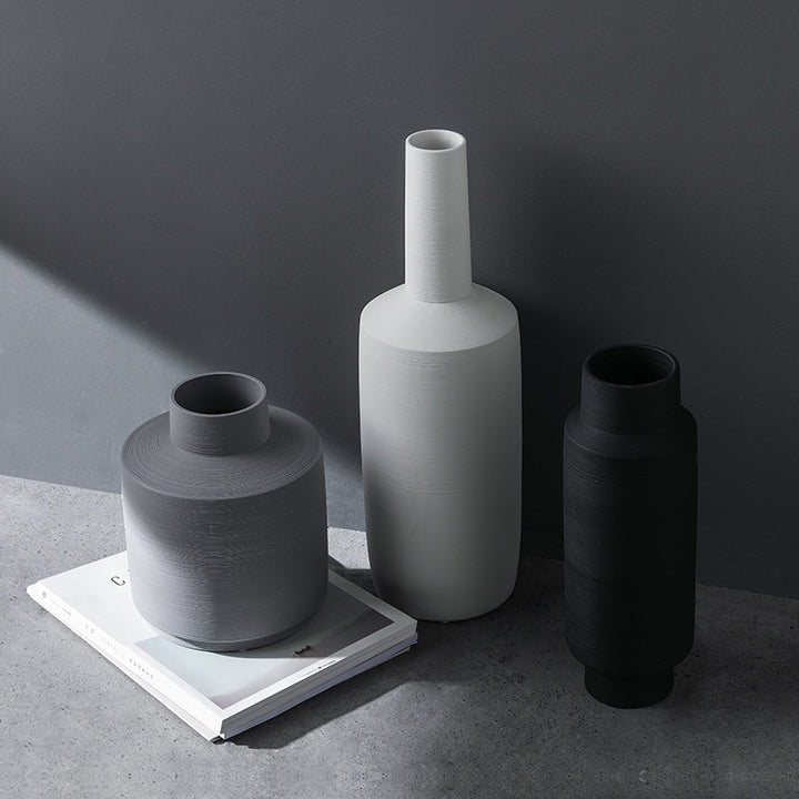 Minimalist Style Cylinder Ceramic Vase Decorative Floral Vase