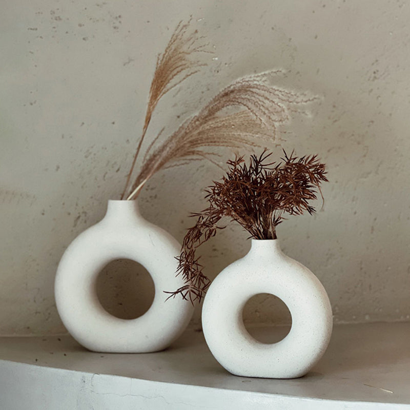 Circle Shape Off White Ceramic Vase