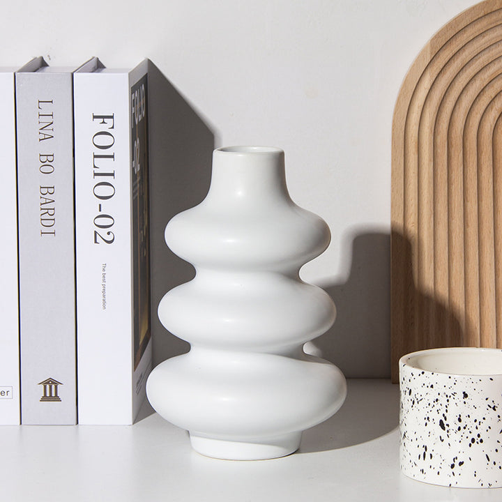 Three Circles Shape White Ceramic Vase Floral Vase